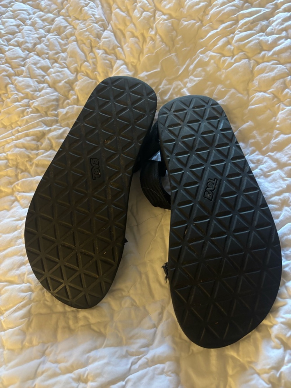 Teva Black Adjustable Velcro Strap Sandals Size 9 - Picture 3 of 5